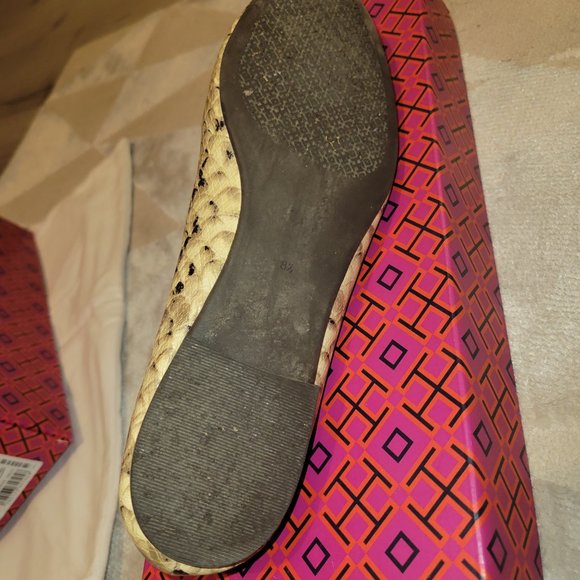 Tory Burch Chelsea Ballet Flat - Picture 5 of 8